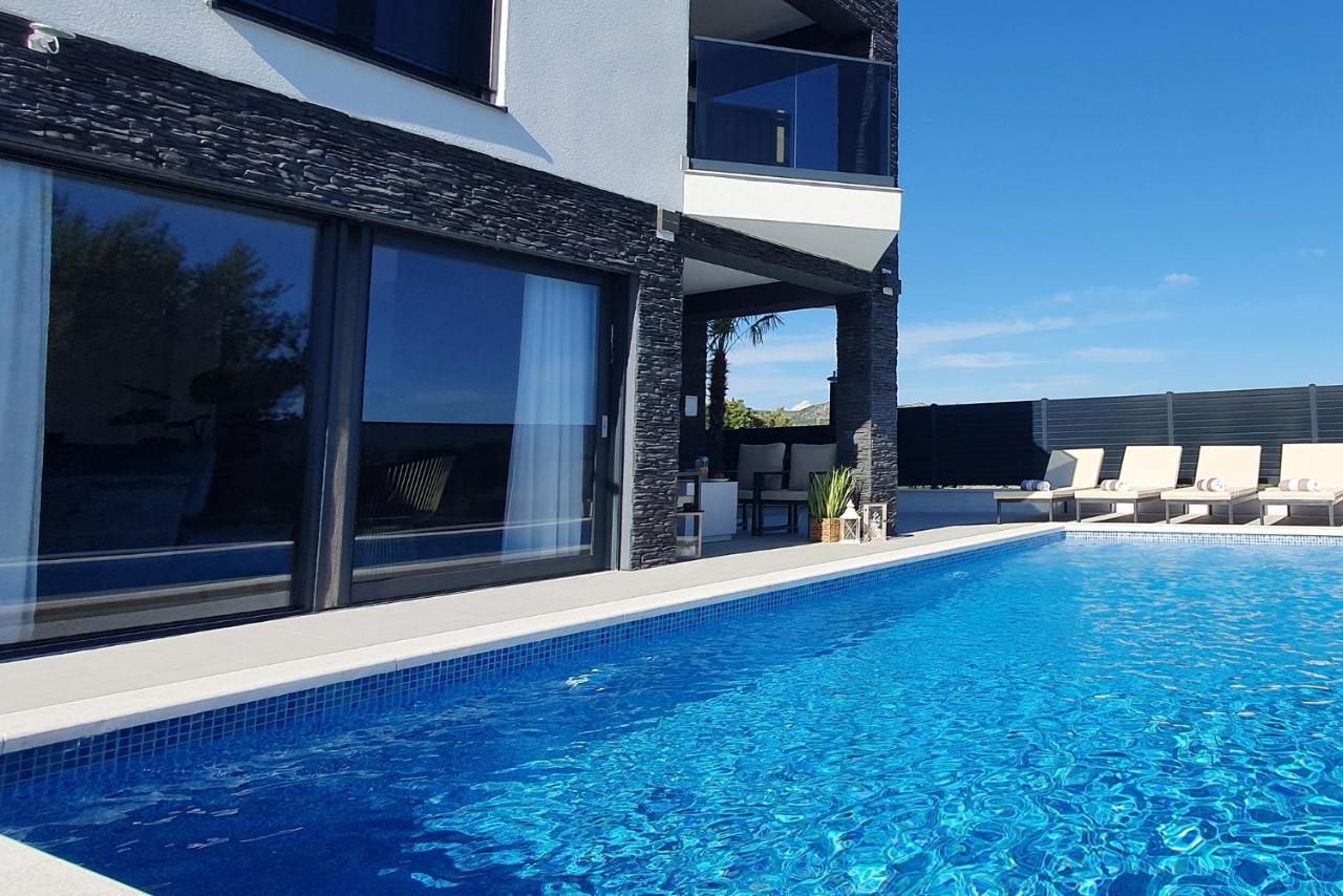 Villa Black Pearl Σίμπενικ Εξωτερικό φωτογραφία