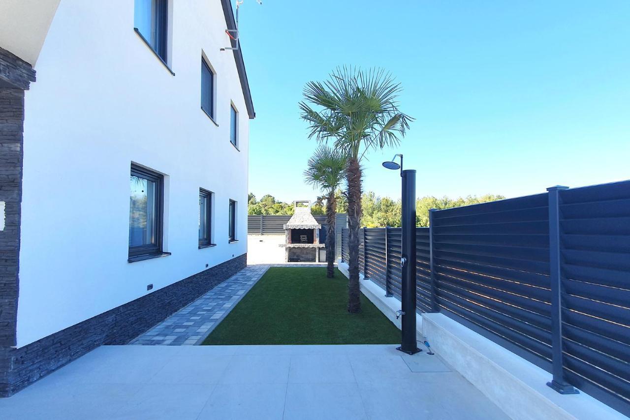 Villa Black Pearl Σίμπενικ Εξωτερικό φωτογραφία