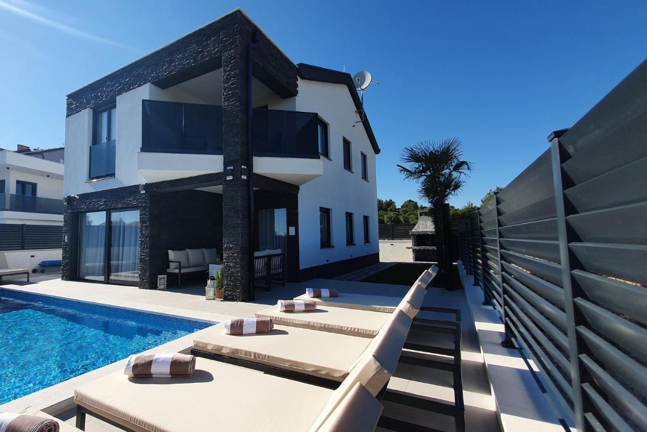 Villa Black Pearl Σίμπενικ Εξωτερικό φωτογραφία
